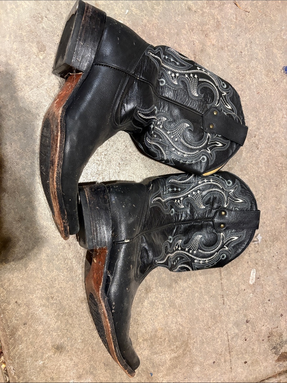 Men's Black Western Cowboy Boots with White Embroidery